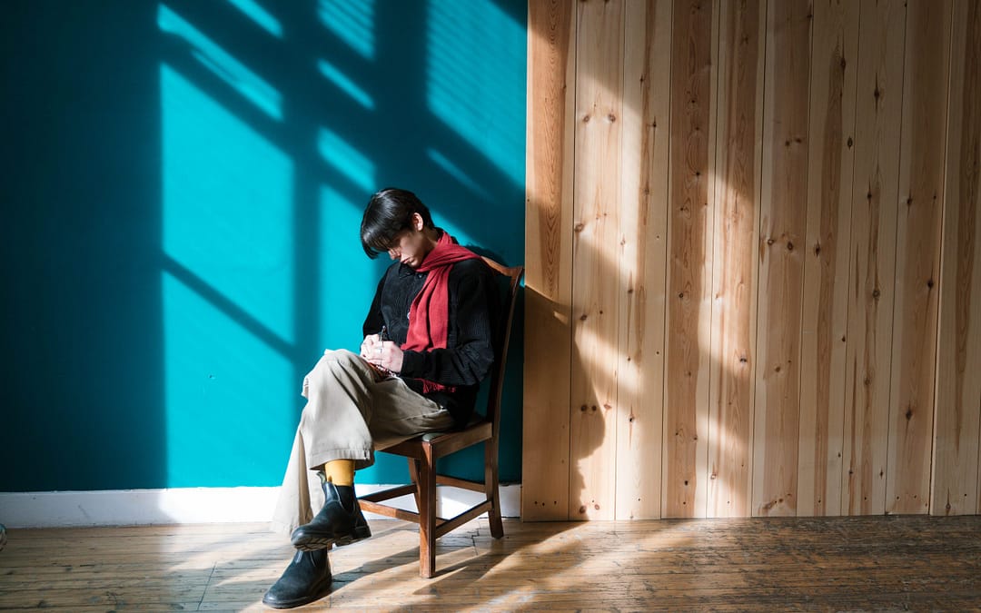 HUMOUR, HARDSHIP & THE WAYS WRITING CAN MARRY THE TWO